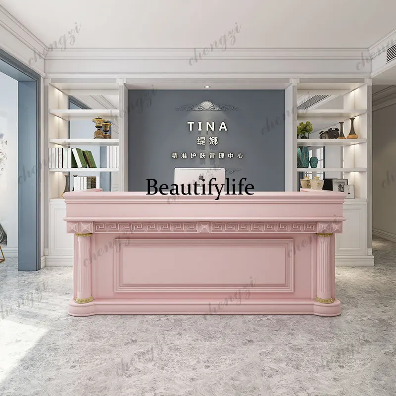 A139 Grote schoonheidskliniek  - Office Furniture Logo recensie en prijs